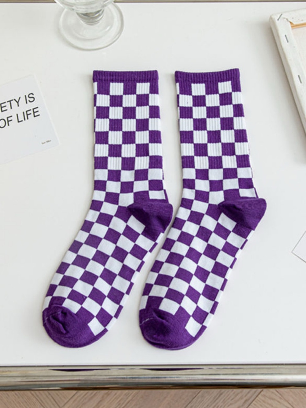 1259. Purple and white checkered print cotton knit sock